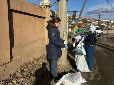 Их цэвэрлэгээ зохион байгууллаа. 